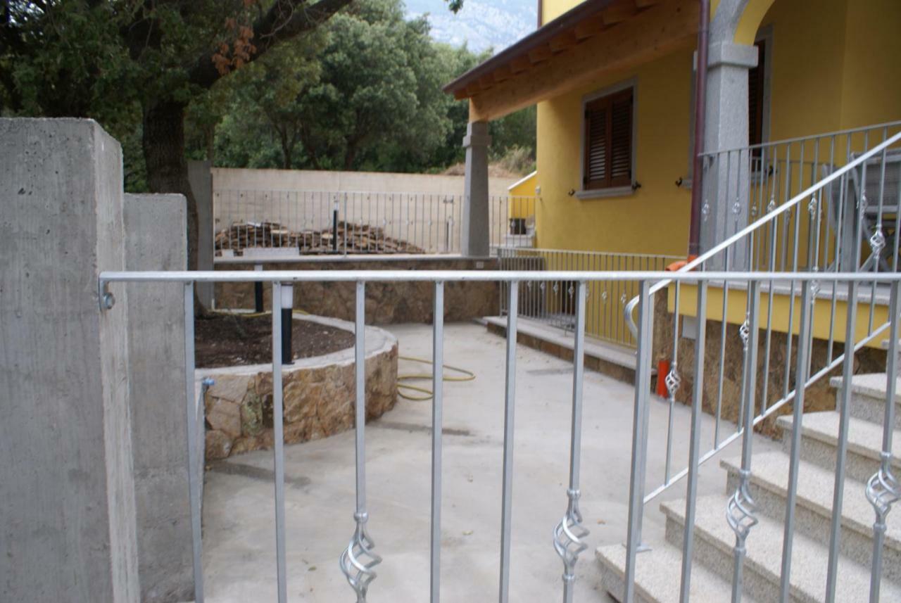 Appartement Casa Mariolu 2 à Cala Gonone Extérieur photo